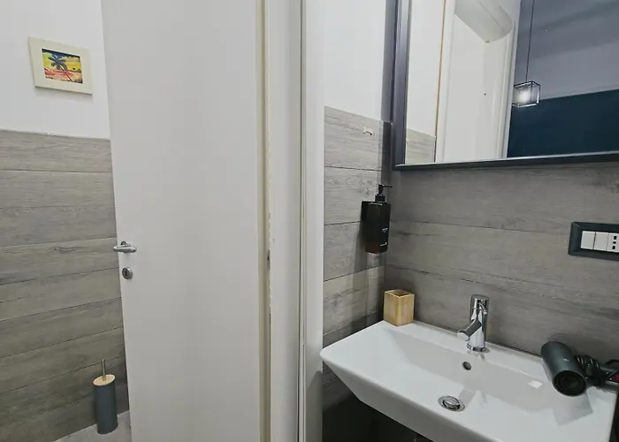 Vatican Group & Family Apartment
